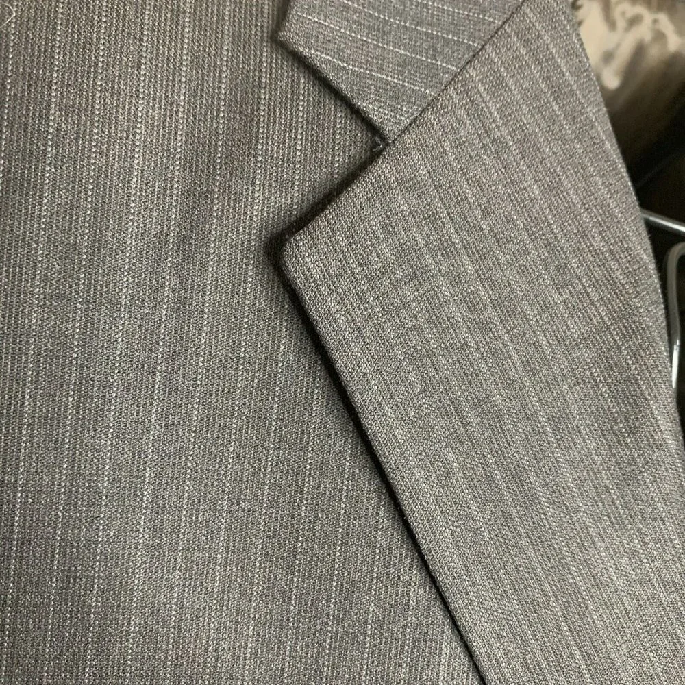 Alfani Men's Stretch Performance Slim-Fit 2 PC Suit 41 R / 34x 30